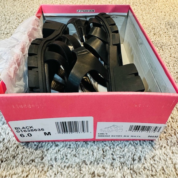 Mia Havien Lugged Sole Strappy Slingback Sandals Women’s Size 8 🎀 NIB - Picture 7 of 7